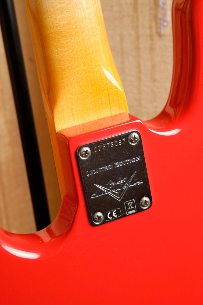 Fender Custom Shop LTD '64 Jazz Bass Journeyman Aged Fiesta Red Pre-Owned