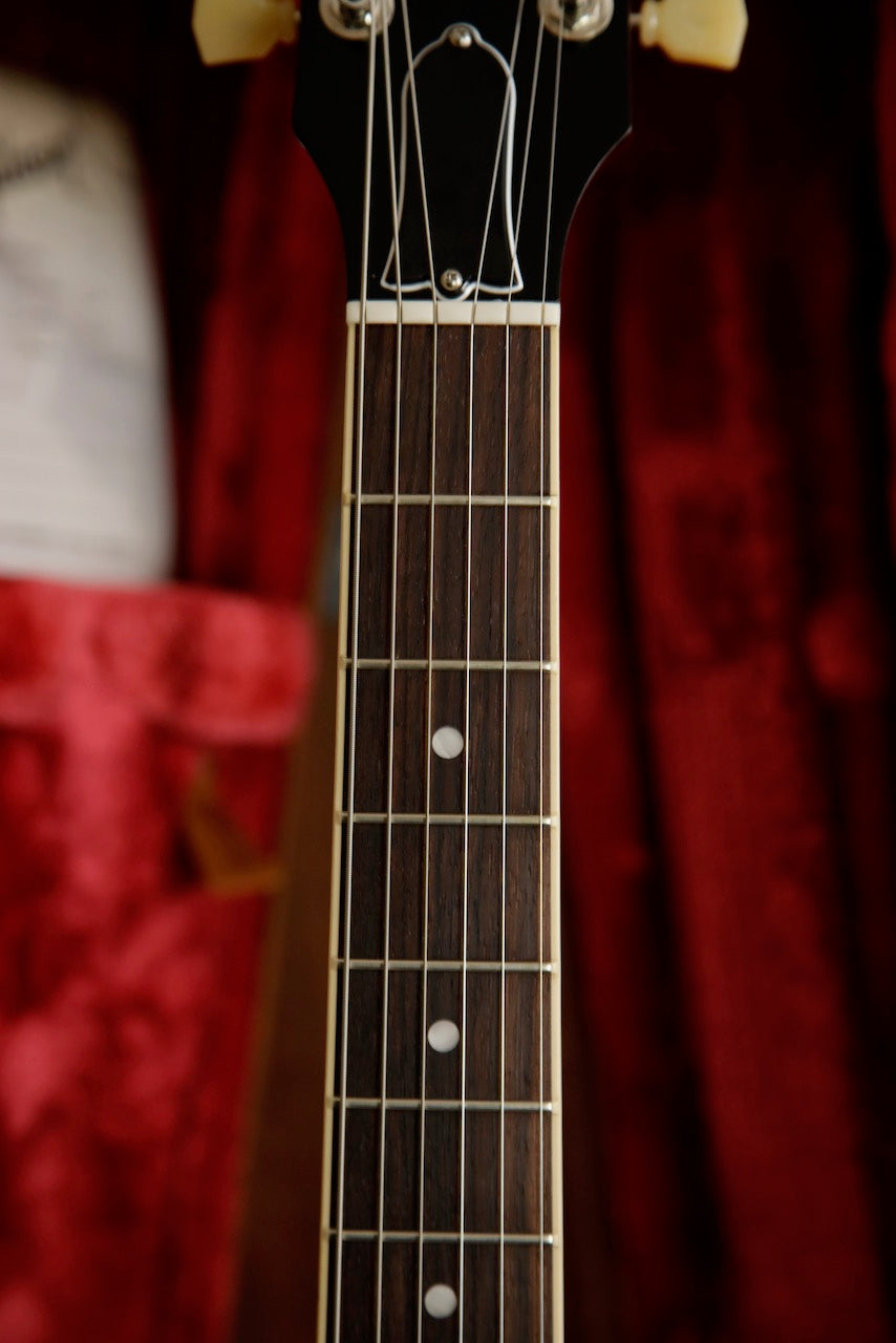 Gibson ES-335 Sixties Cherry Semi-Hollow Electric Guitar