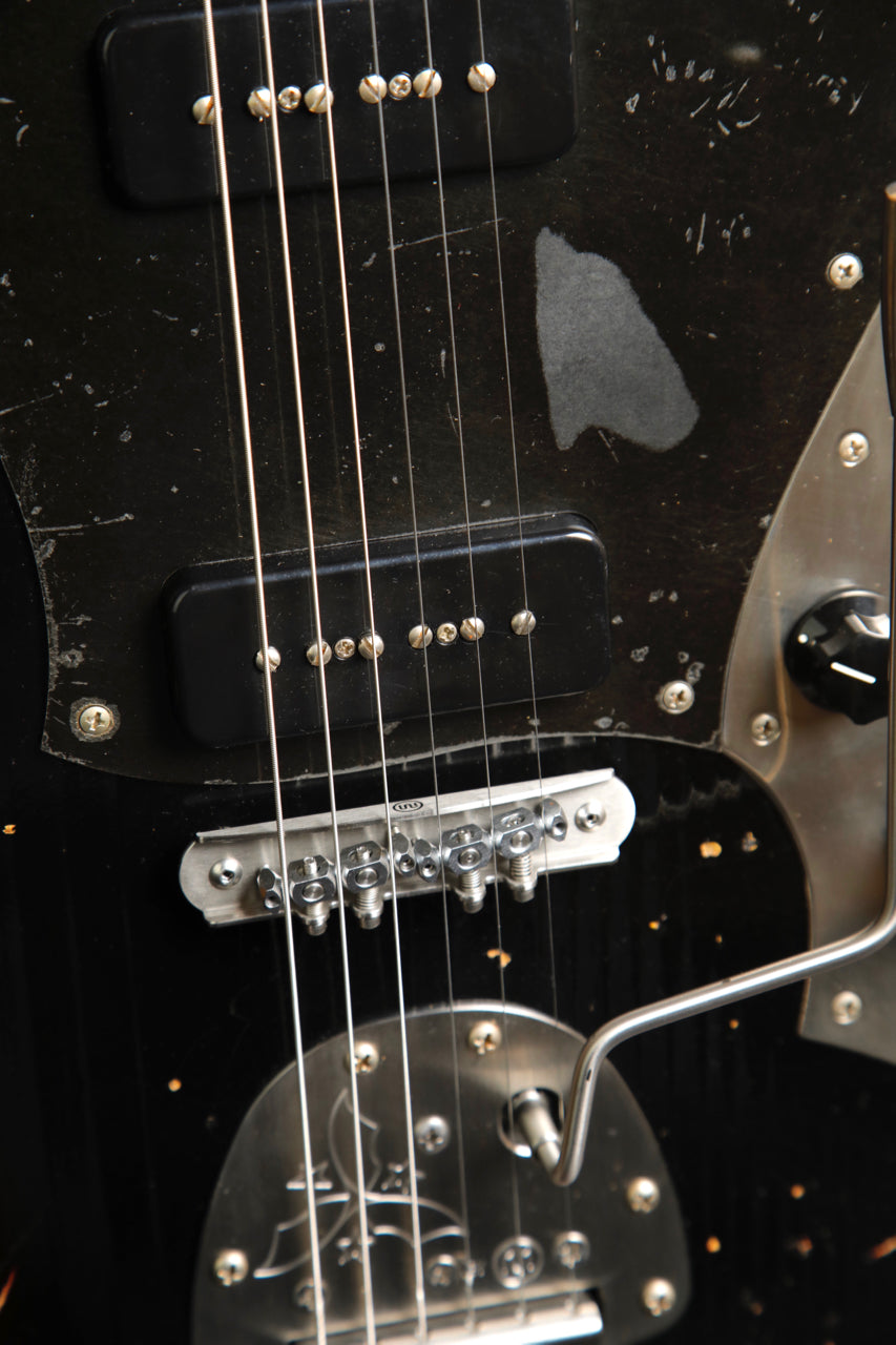 Novo Serus J Custom Bull Black over '64 3-Tone Burst Electric Guitar