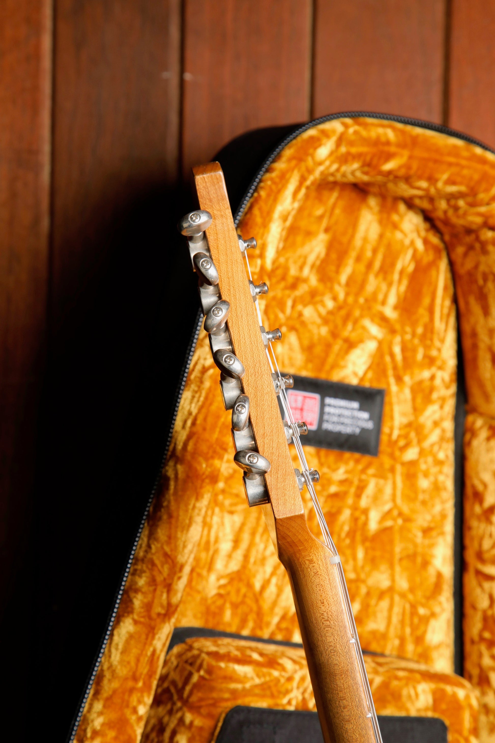 Novo Serus T Dealer Limited Butterscotch Blonde Electric Guitar