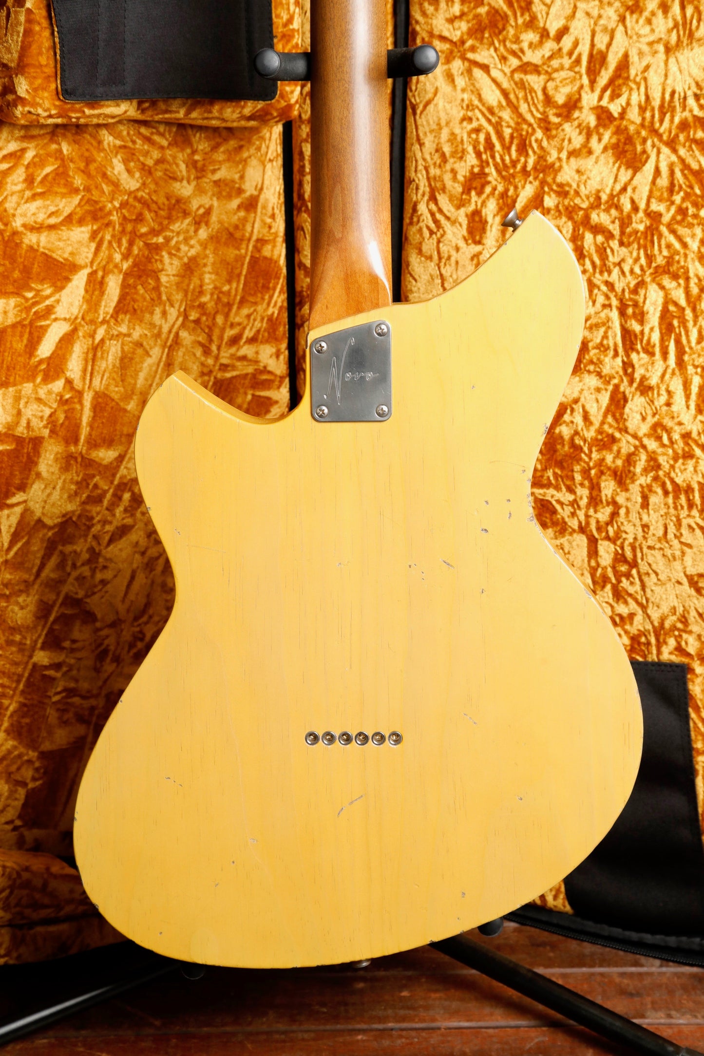 Novo Serus T Dealer Limited Butterscotch Blonde Electric Guitar