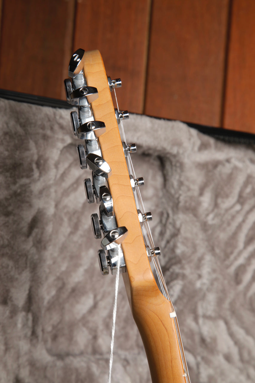 Fender Limited Edition American Ultra II HSS Stratocaster Grafitti Yellow