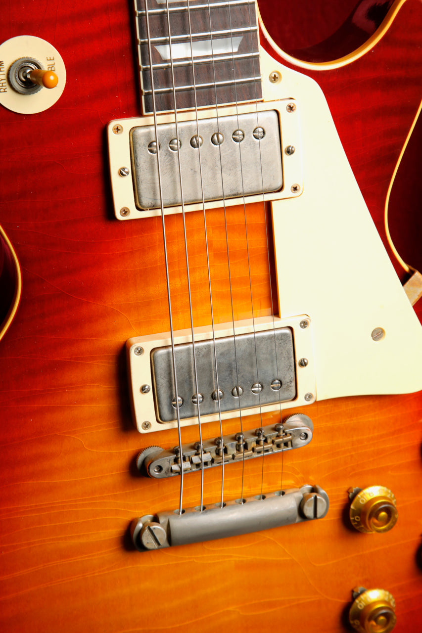 Gibson Custom Murphy Lab 1959 Les Paul Standard Ultra Light Aged Factory Burst