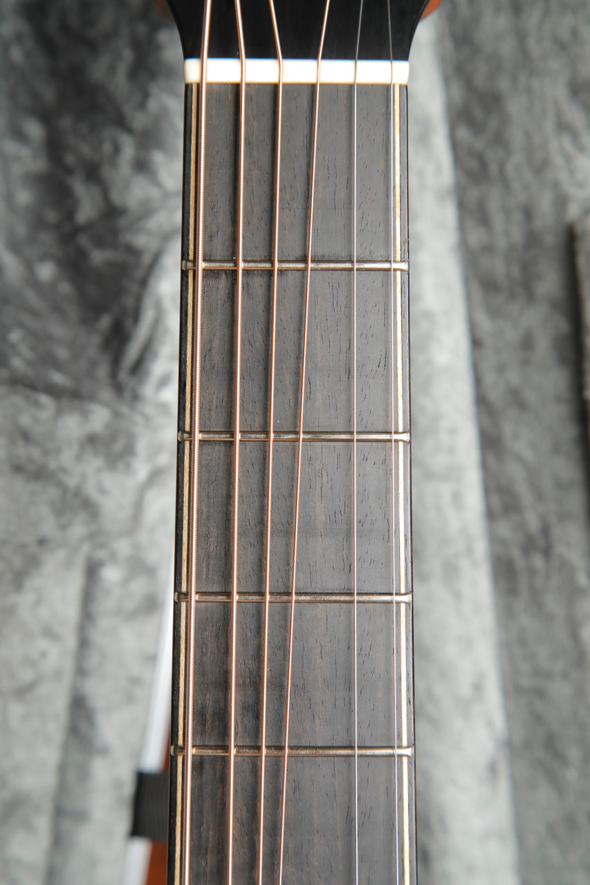 Lowden F-35c Redwood/Tasmanian Blackwood Acoustic Guitar Pre-Owned