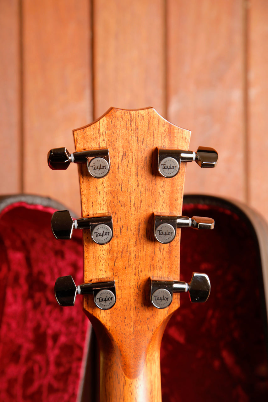 Taylor 814ce Grand Auditorium Acoustic-Electric Guitar
