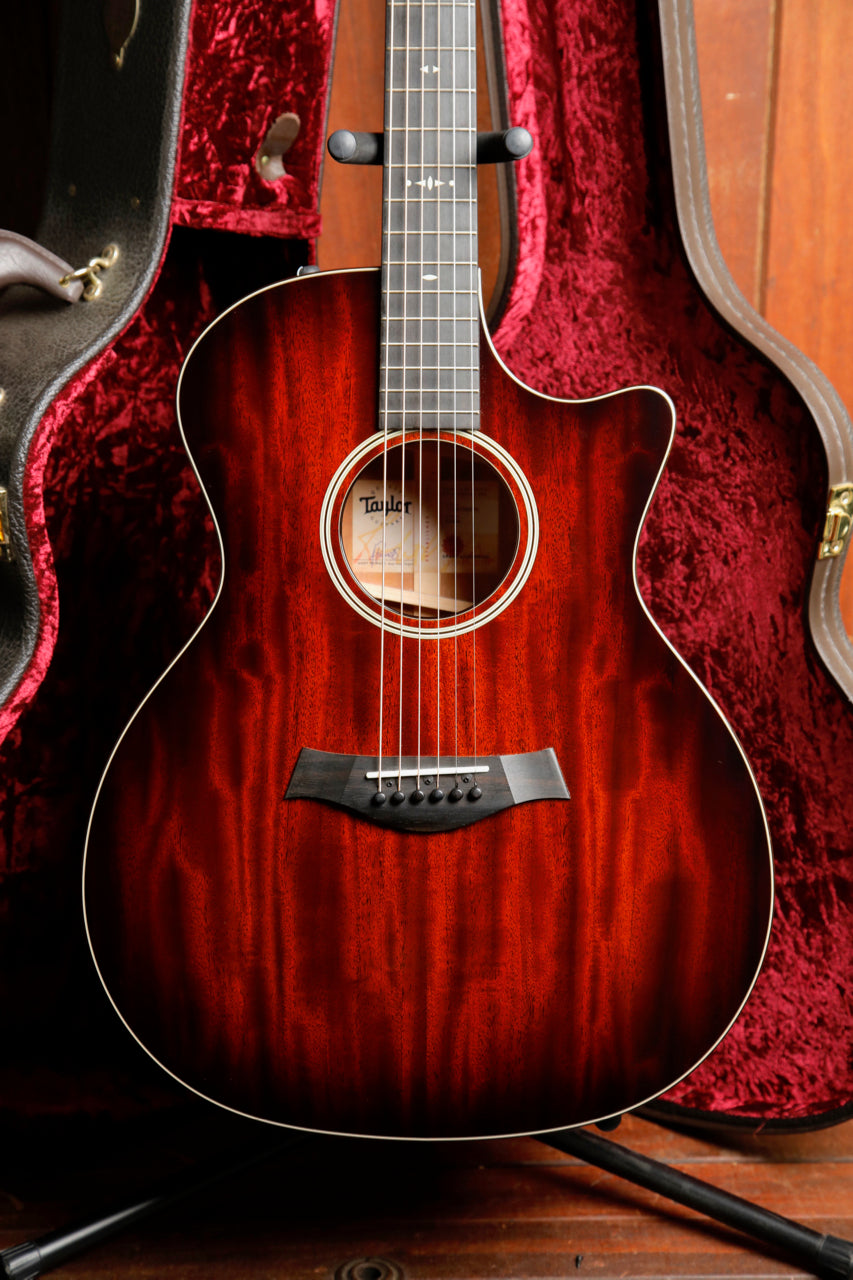 Taylor 524ce Grand Auditorium Acoustic-Electric Guitar 2019 Pre-Owned