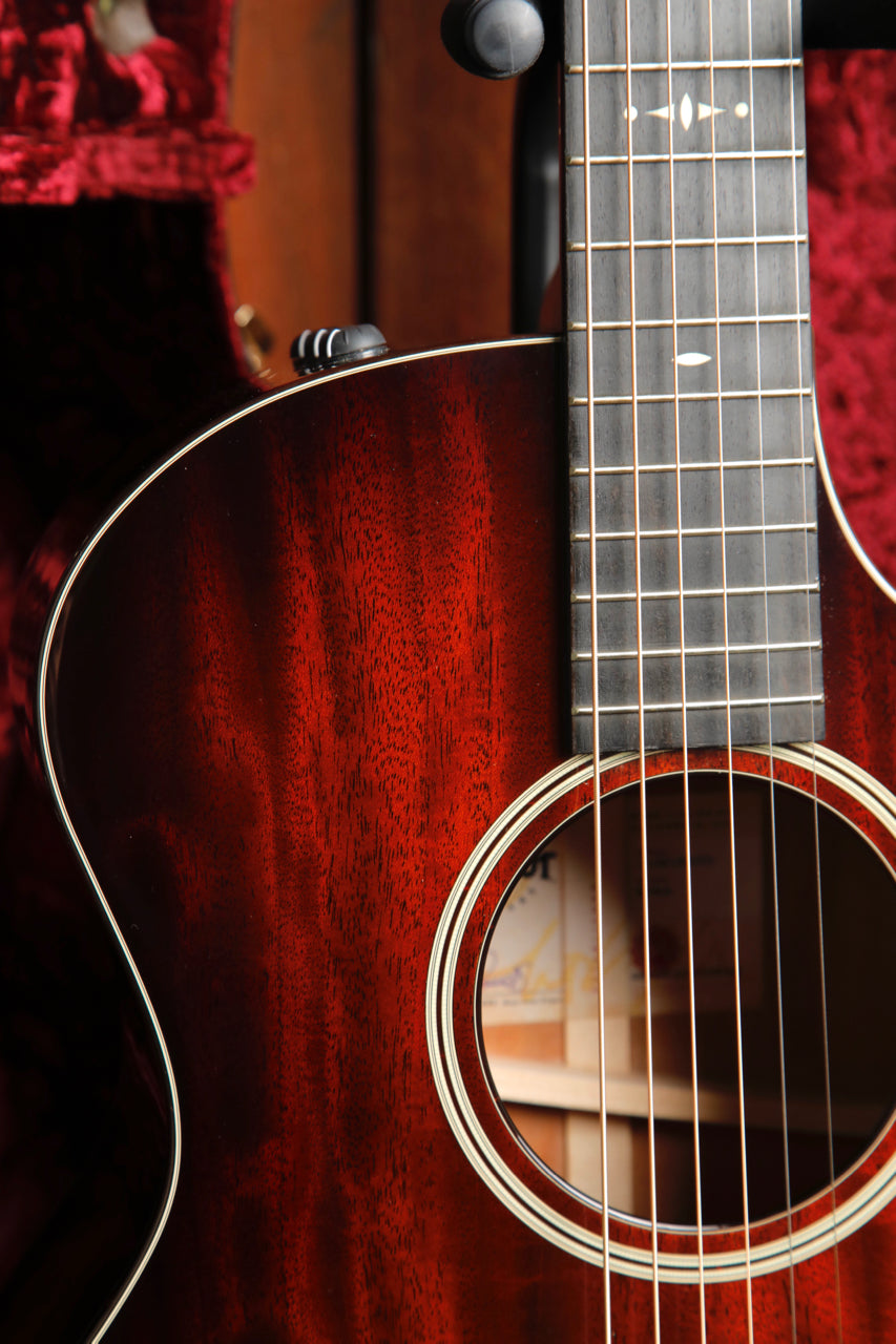Taylor 524ce Grand Auditorium Acoustic-Electric Guitar 2019 Pre-Owned