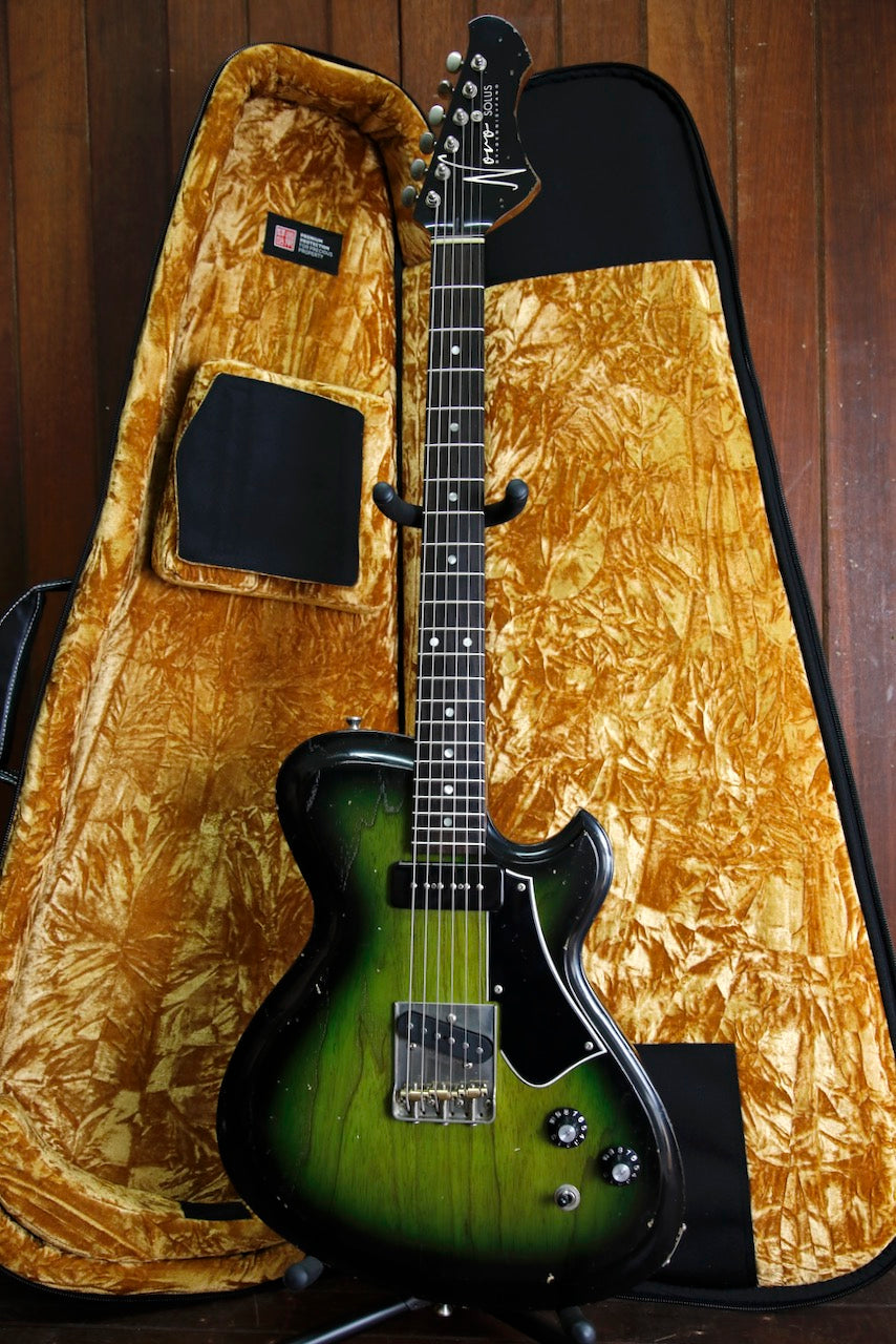 Novo Solus F2 Cat's Eye Burst Electric Guitar