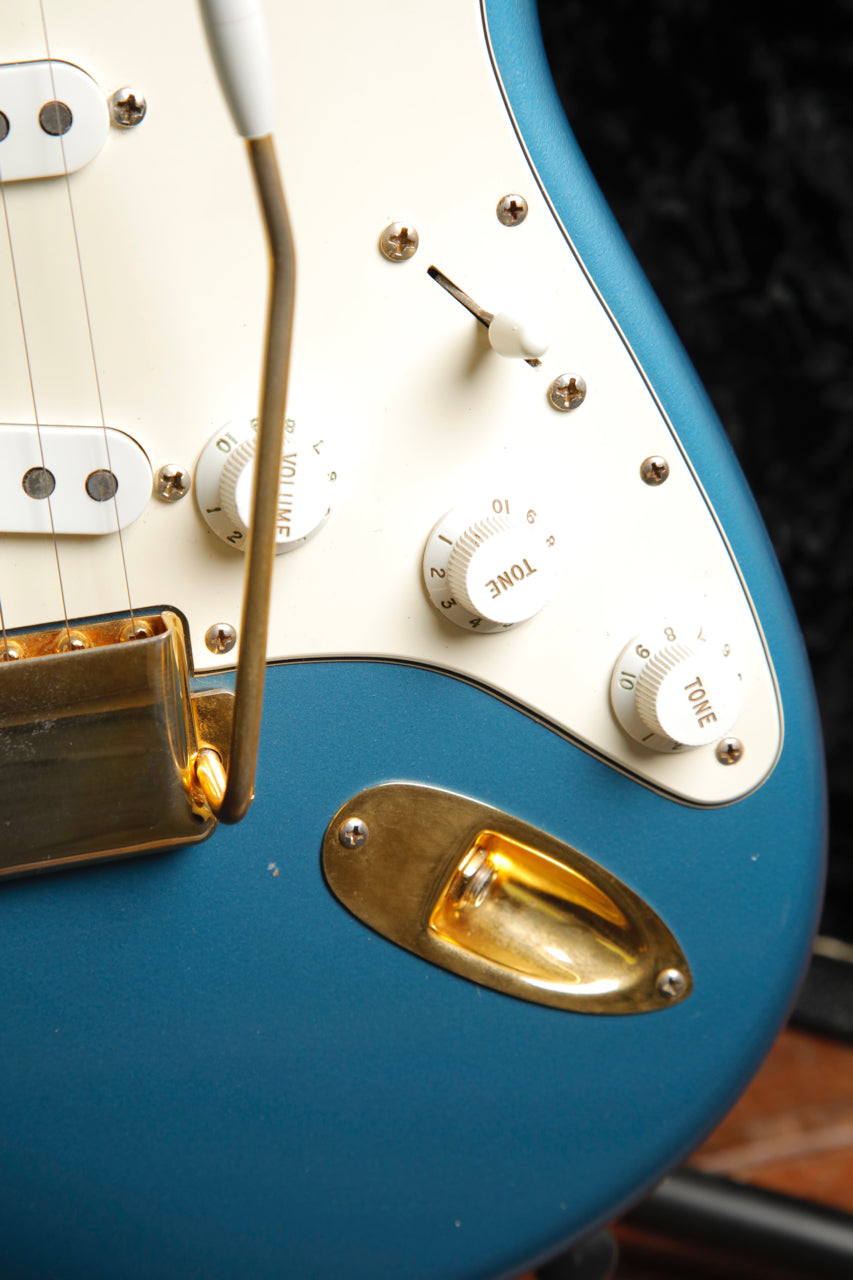 Fender Custom Shop 1960 Stratocaster Lake Placid Blue Electric Guitar 1996 Pre-Owned