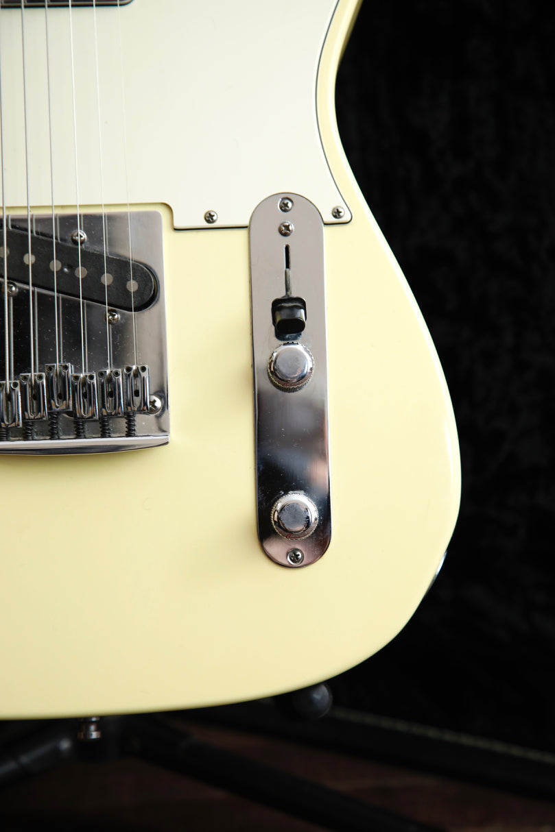 Fender Custom Shop Custom Classic Telecaster Vintage White Electric Guitar 2009 Pre-Owned