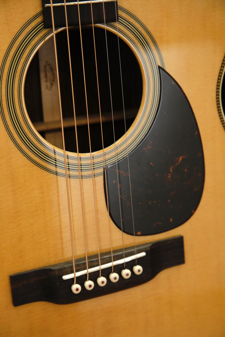 Martin OM-28 Orchestra Model Acoustic Guitar
