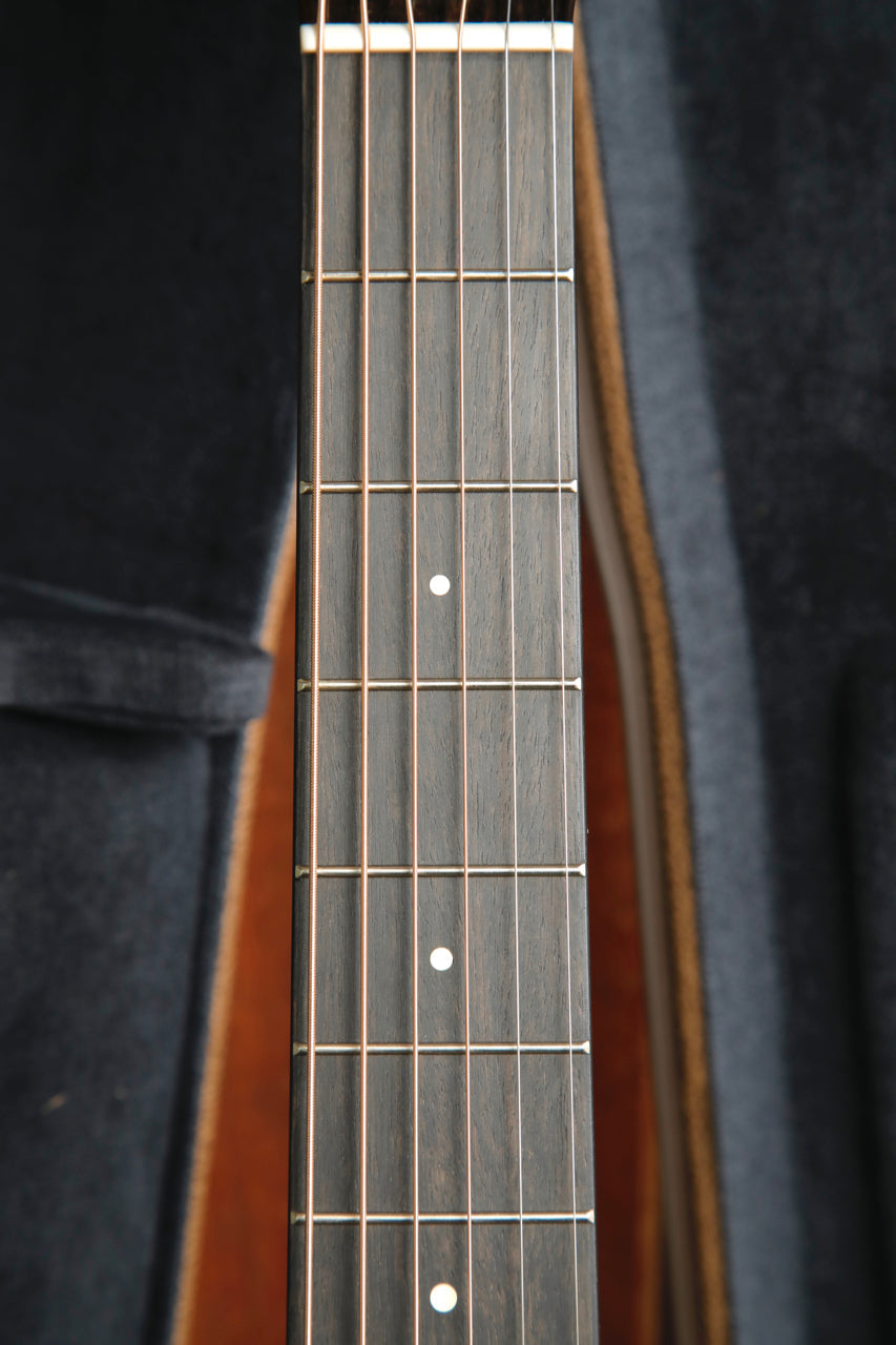 Taylor Gold Label 717e Sitka Spruce & Indian Rosewood Acoustic-Electric Guitar