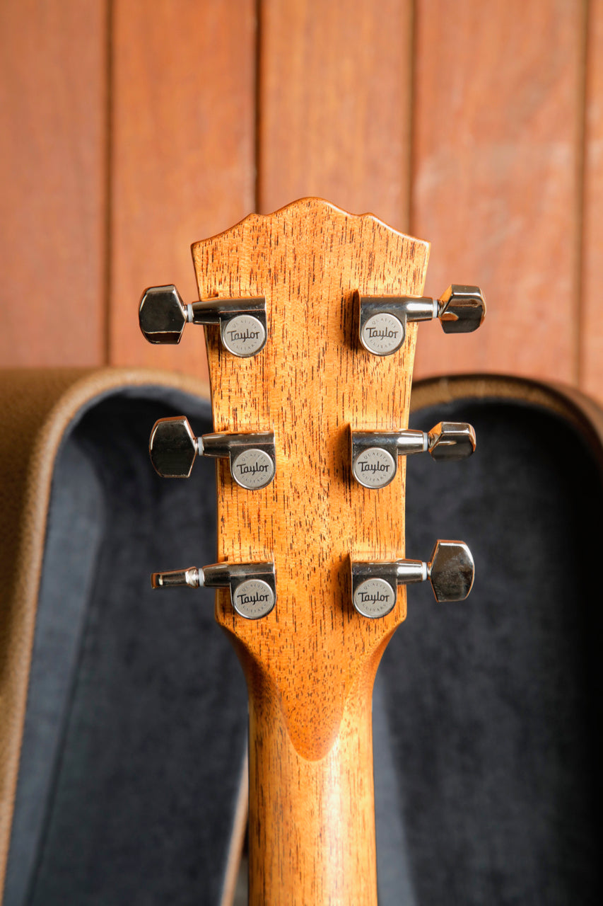Taylor Gold Label 717e Sitka Spruce & Indian Rosewood Acoustic-Electric Guitar