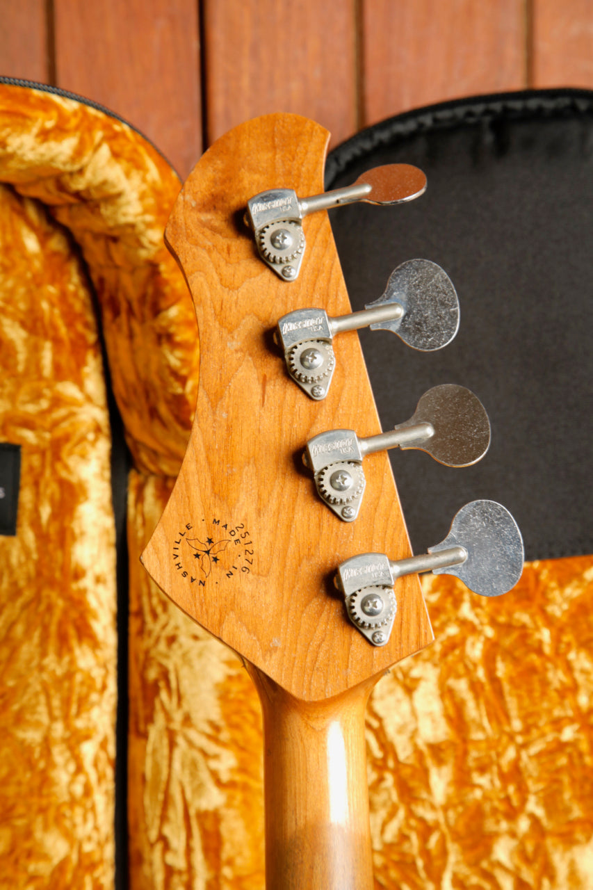 Novo Ivorus Olympic White Bass Guitar