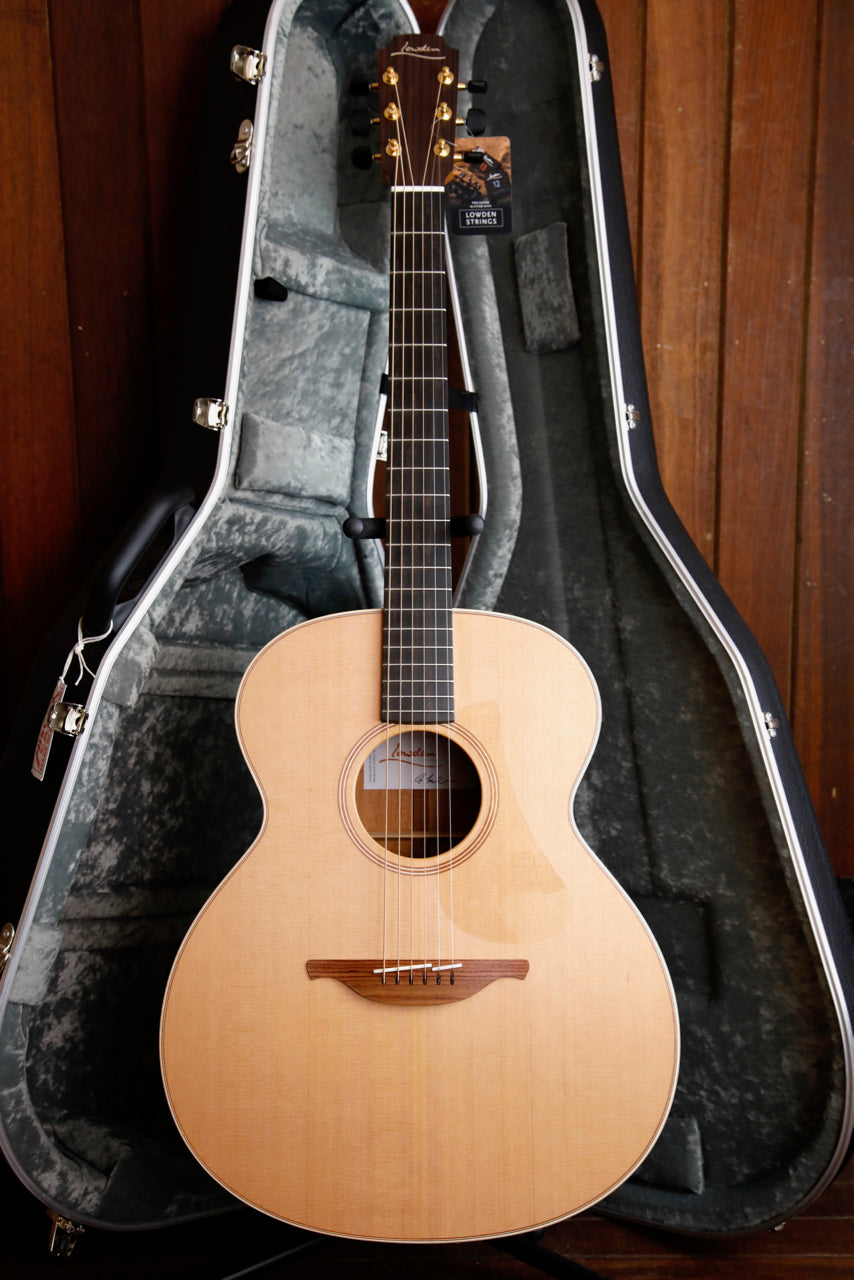 Lowden O-22 Original Series Cedar/Mahogany Acoustic Guitar