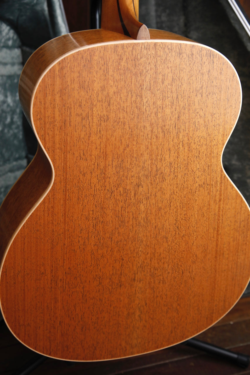Lowden O-22 Original Series Cedar/Mahogany Acoustic Guitar