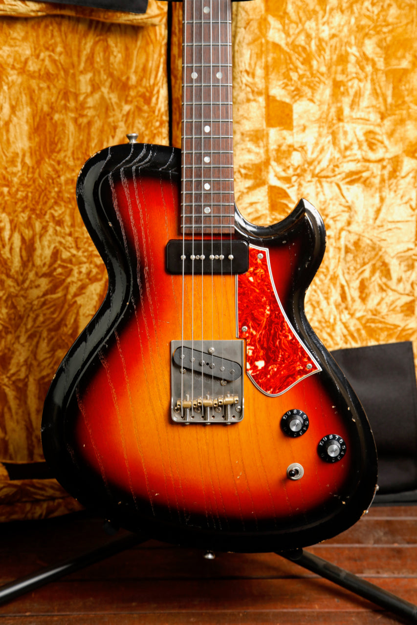 Novo Solus F2 3-Tone Burst Electric Guitar