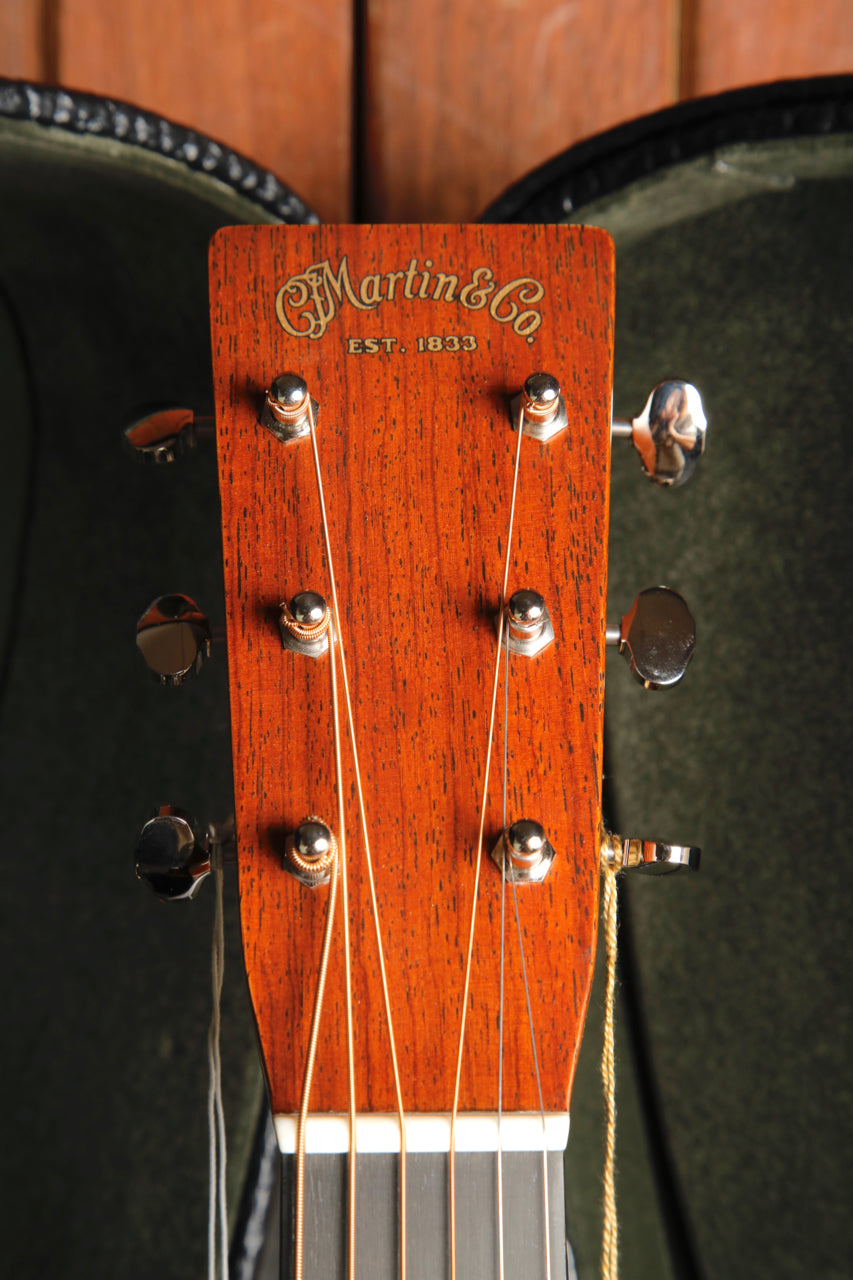 Martin D-28 Authentic 1937 Dreadnought Acoustic Guitar