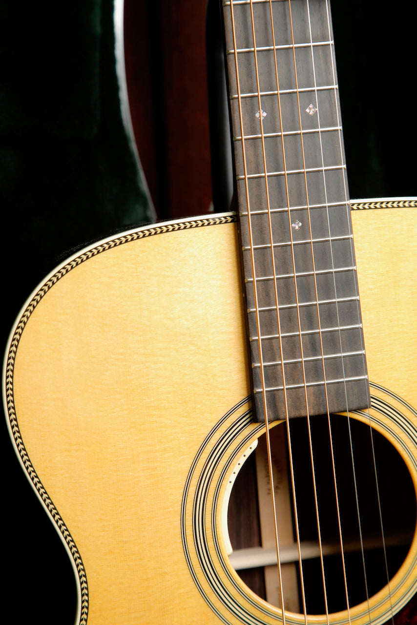 Martin OM-28E Standard Series Acoustic-Electric Guitar