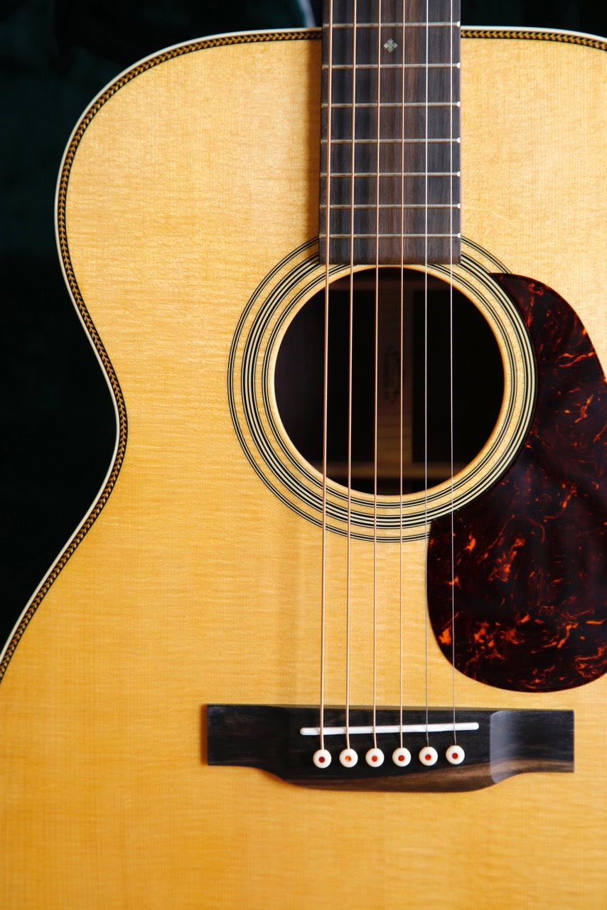 Martin 00-28 Standard Series Acoustic Guitar