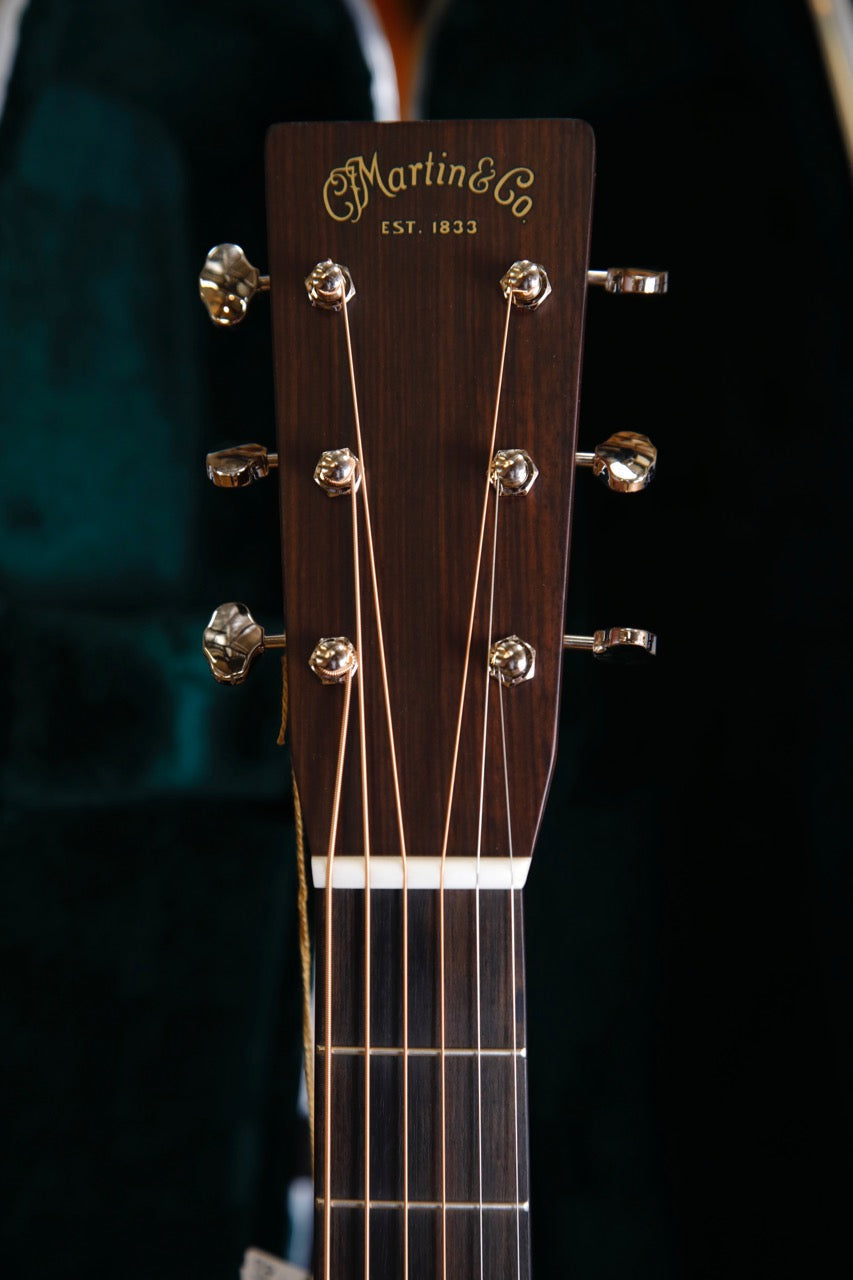 Martin 00-28 Standard Series Acoustic Guitar