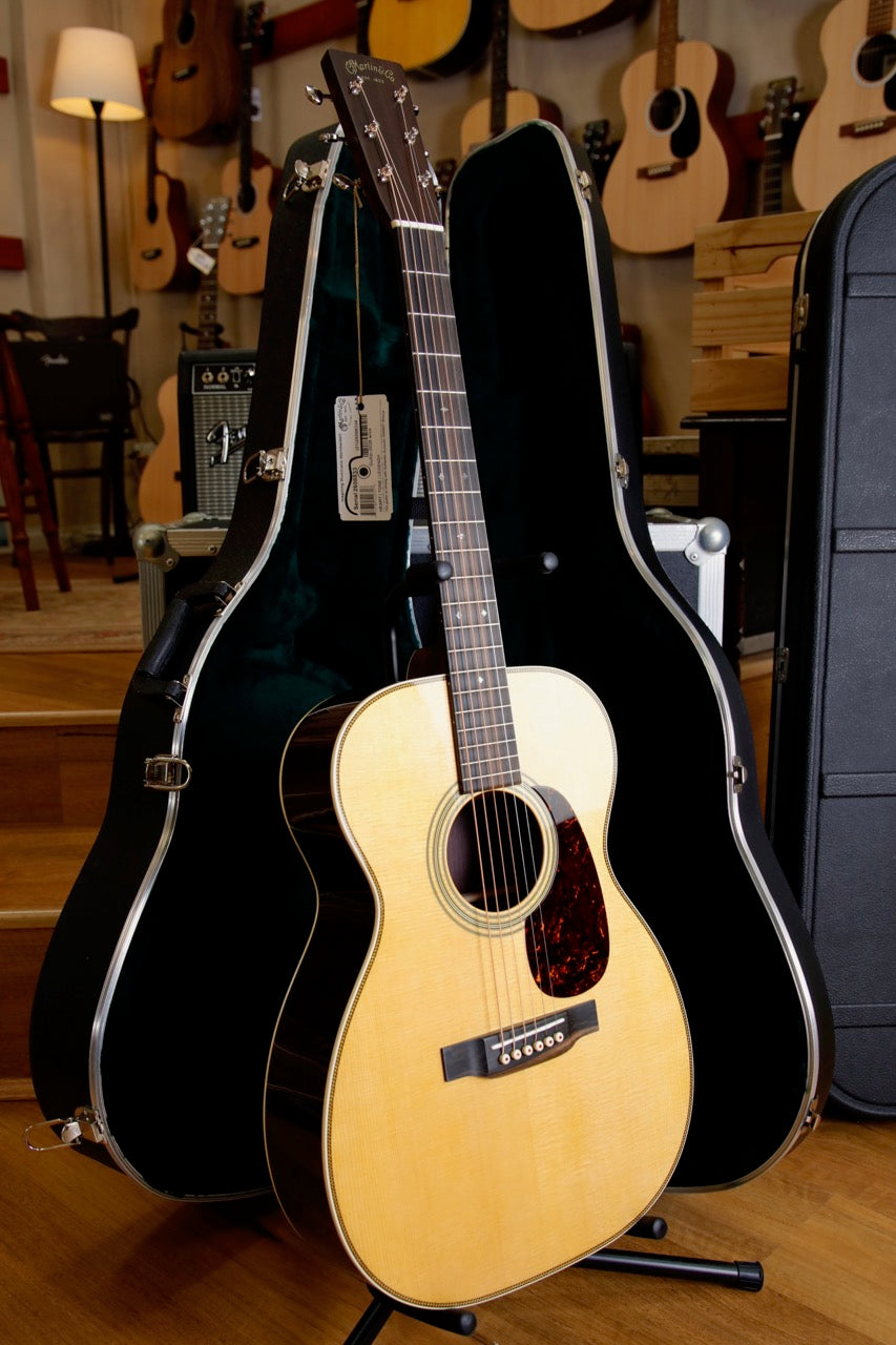 Martin 00-28 Standard Series Acoustic Guitar