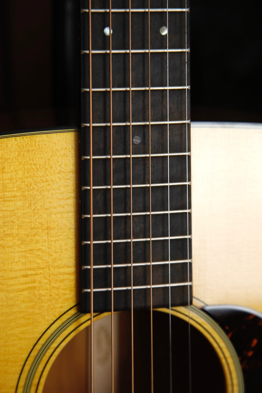 Martin 000-18 Spruce/Mahogany Orchestra Model Acoustic Guitar