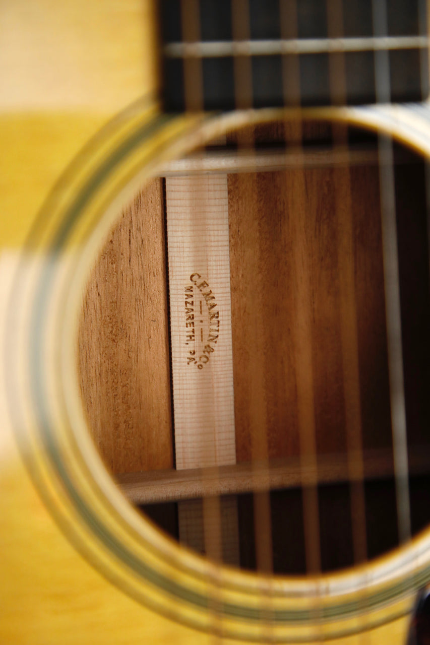 Martin 000-18 Spruce/Mahogany Orchestra Model Acoustic Guitar