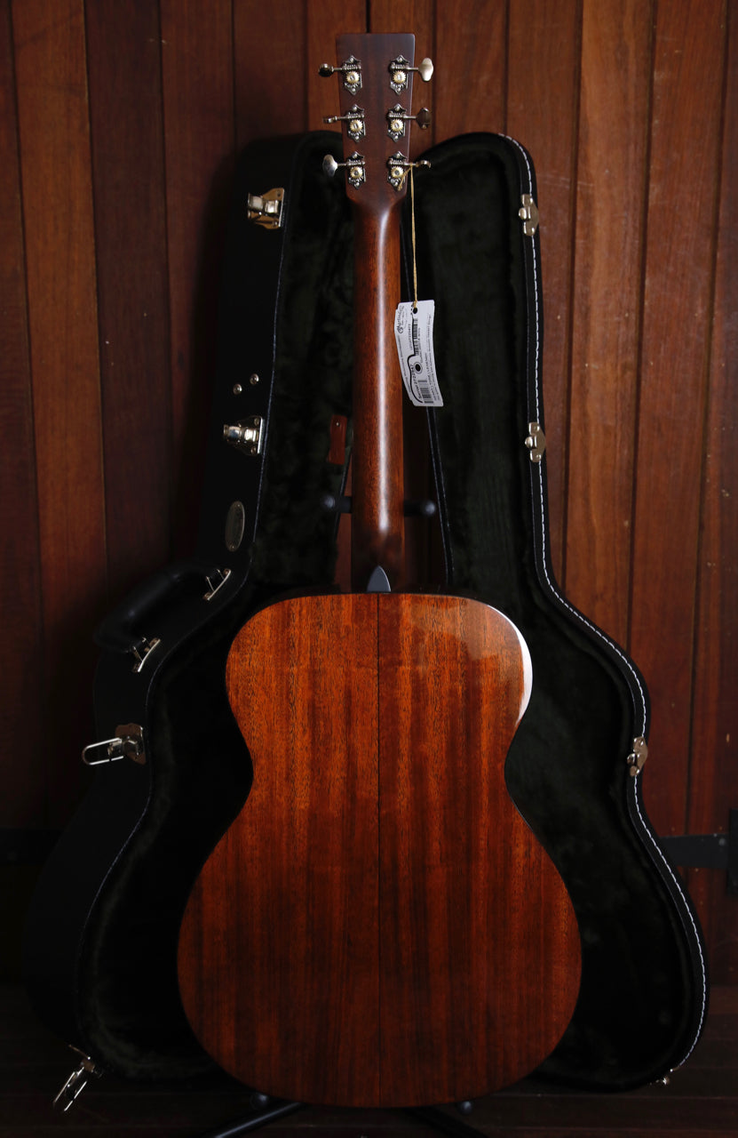 Martin 000-18 Spruce/Mahogany Orchestra Model Acoustic Guitar
