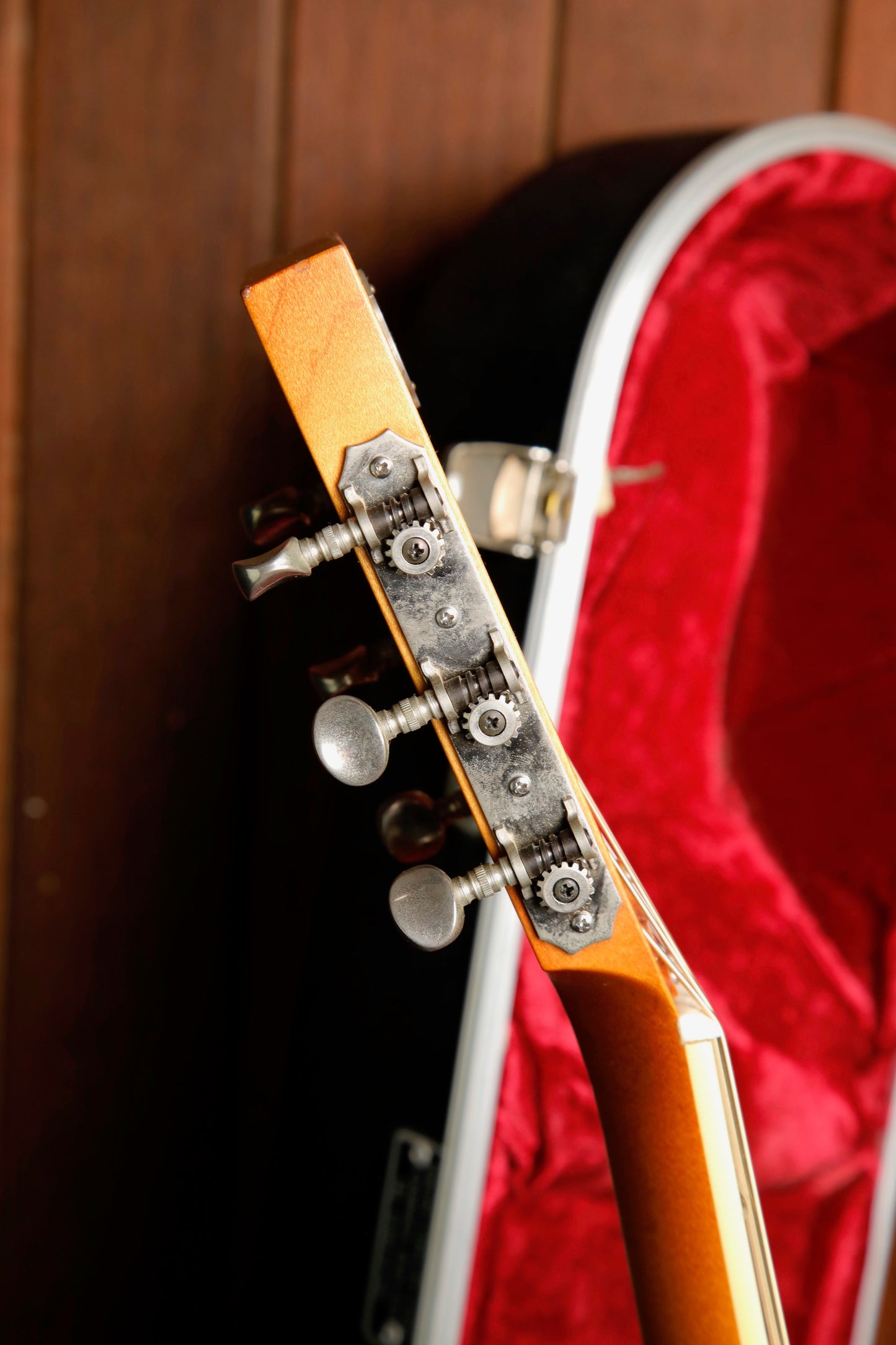 National Style O 12 Fret Single Cone Roundneck Acoustic-Electric Resonator Guitar 2000 Pre-Owned