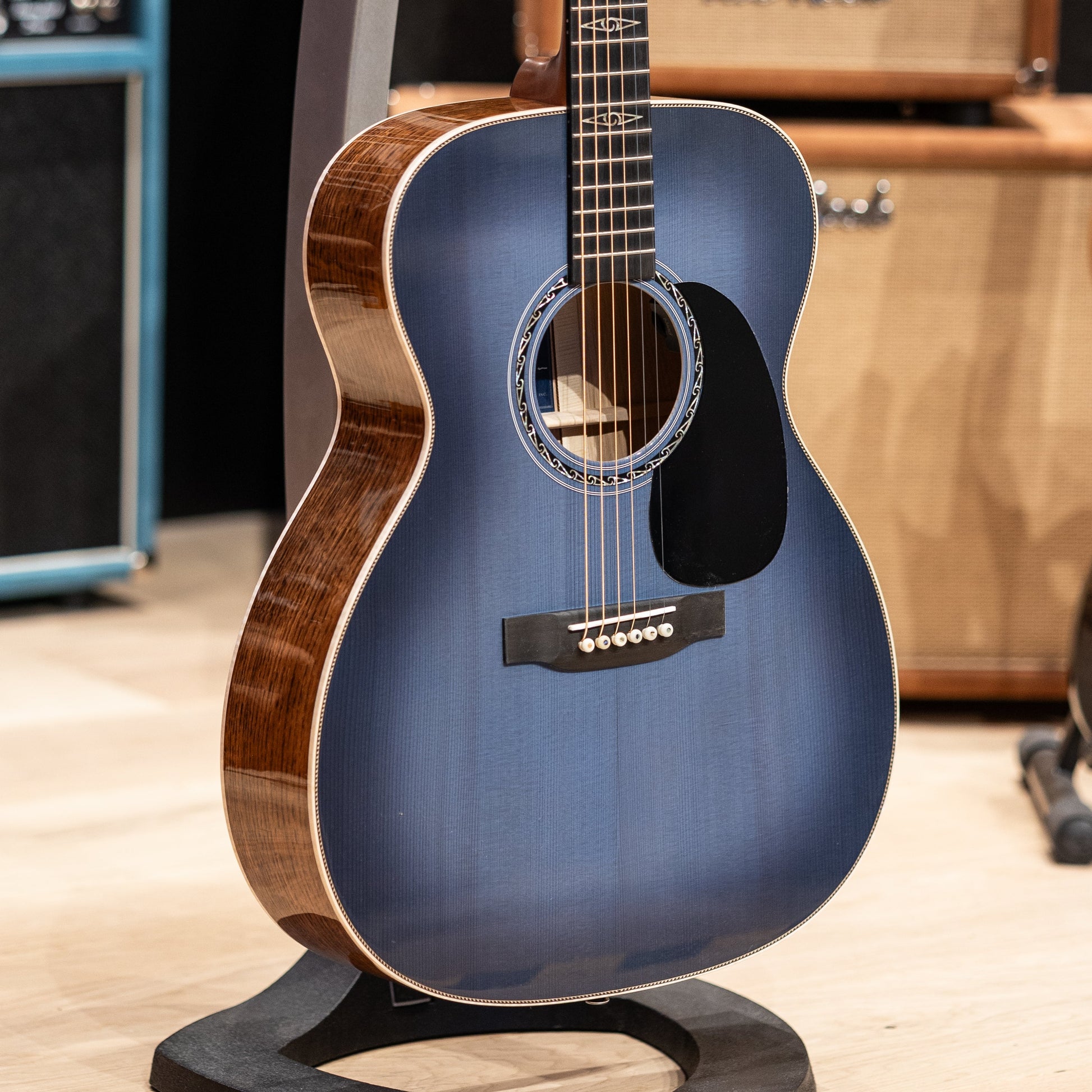 Martin CEO-11 - New Horizons Blue Burst