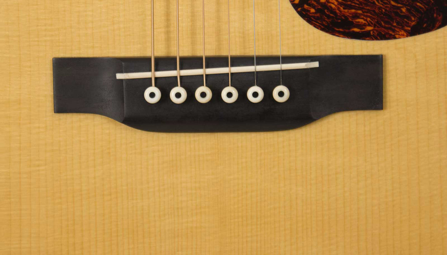 Martin Acoustic Guitars - D-28 GE Brazilian