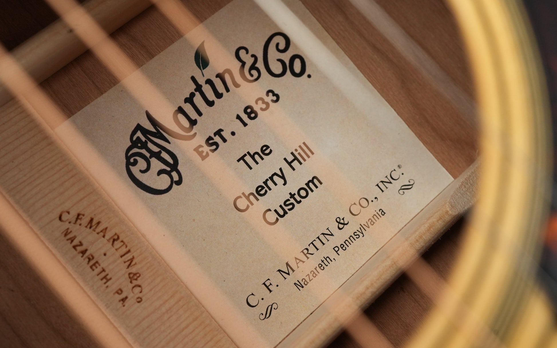 Martin 000 14 Fret Cherry Hill Custom 2024