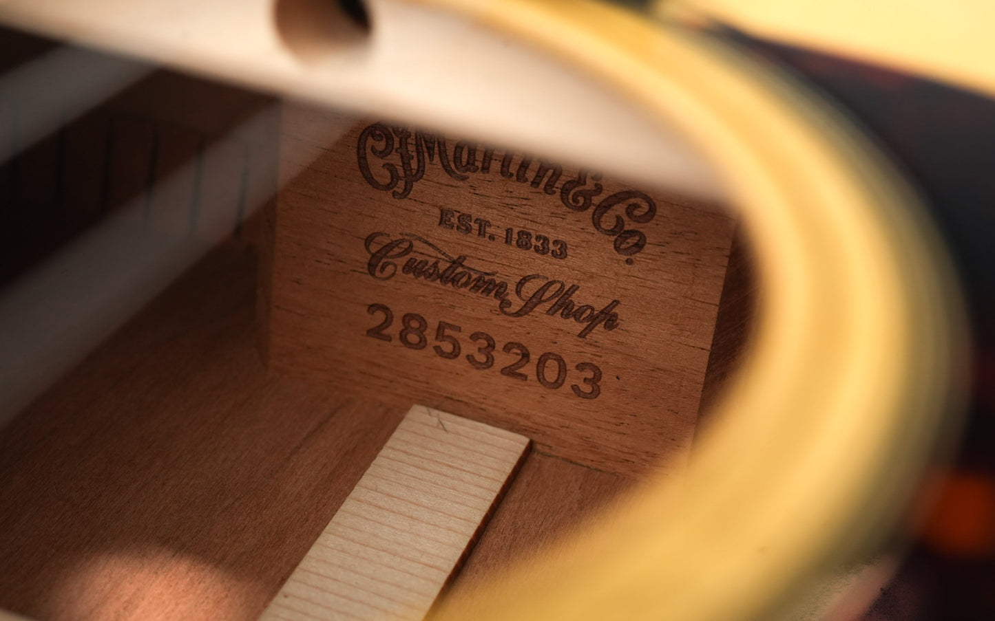 Martin 000 14 Fret Cherry Hill Custom 2024
