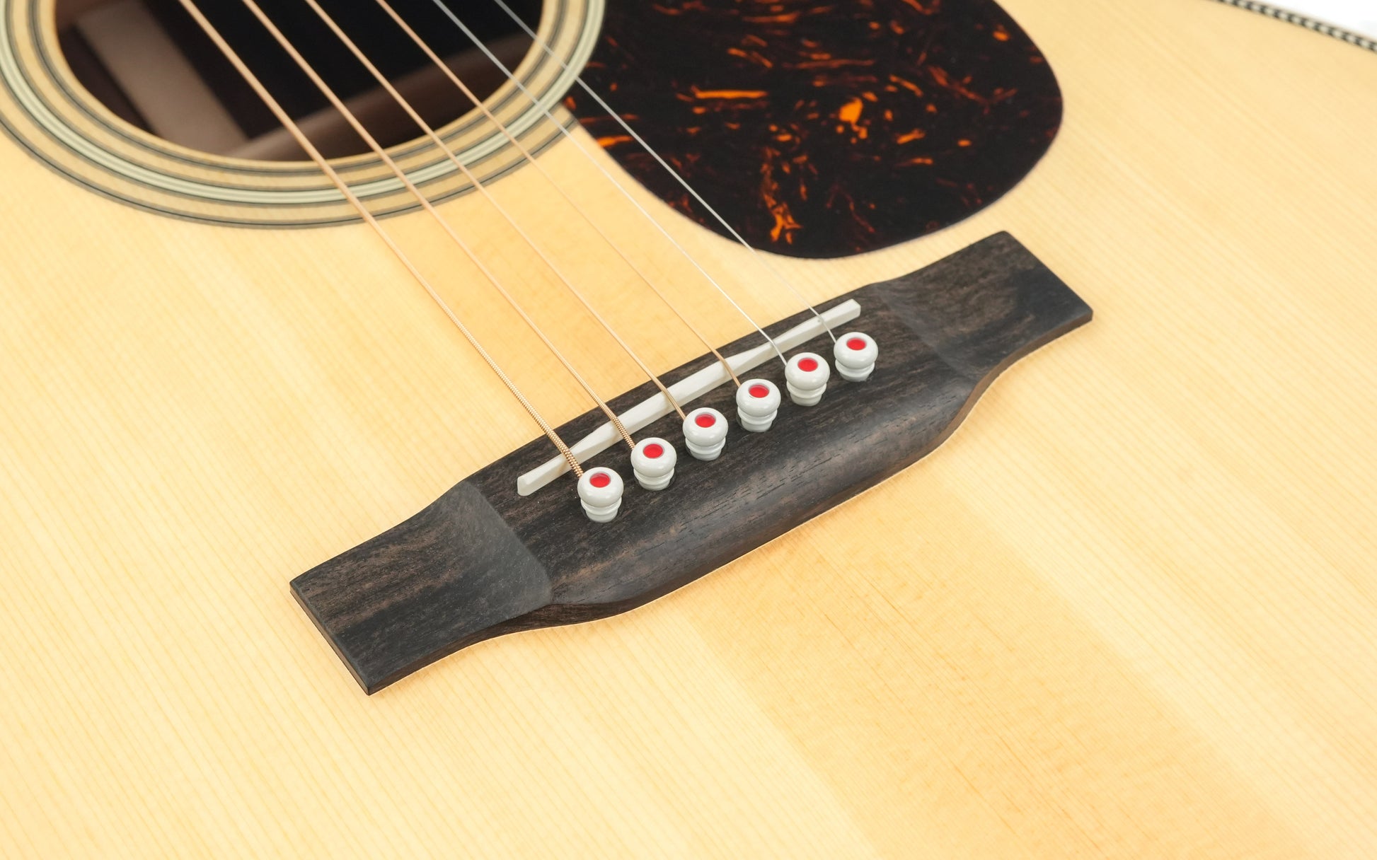 Martin 00028 Modern Deluxe