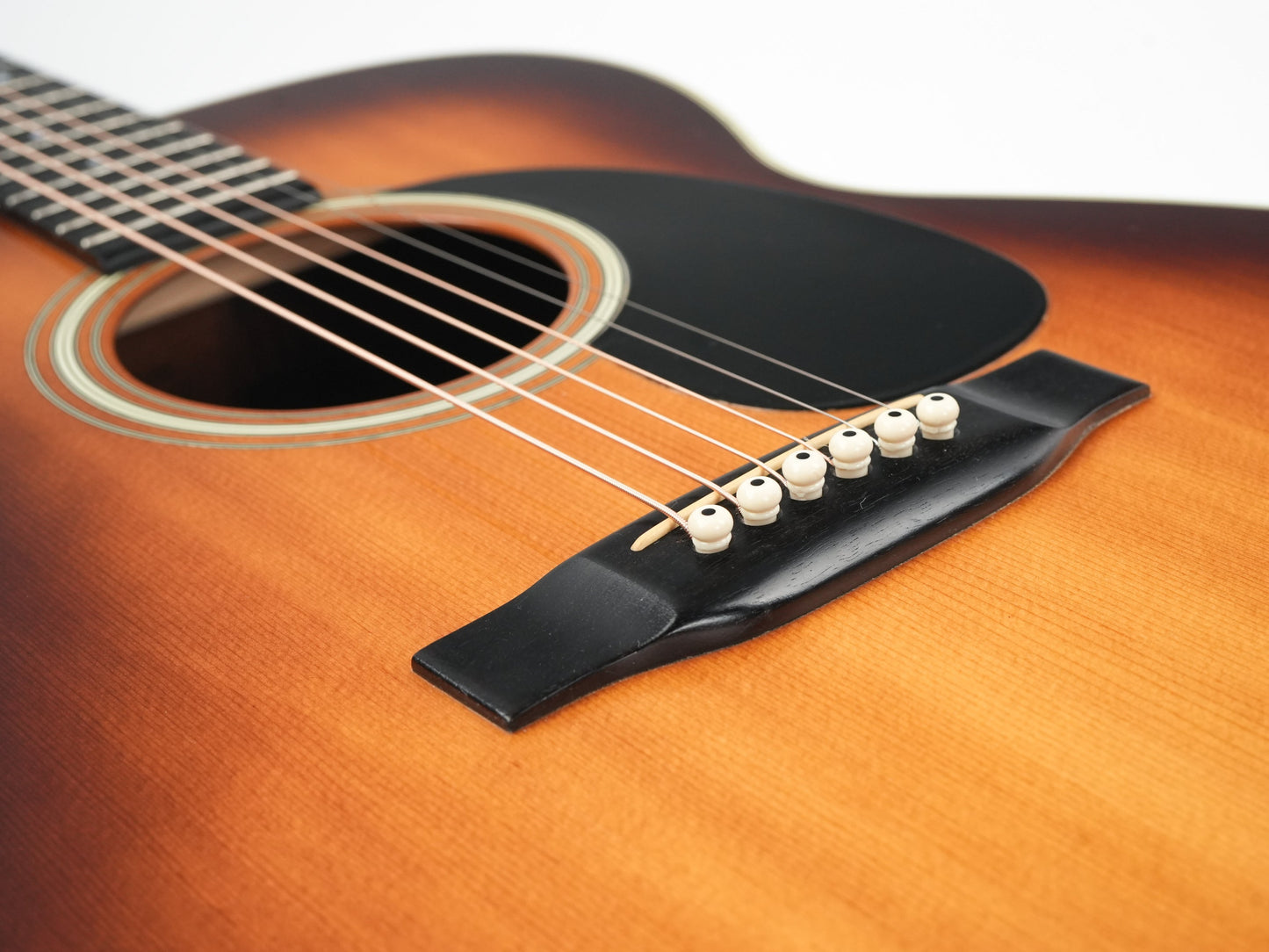 Martin 00028 Shade Top Sunburst 1976