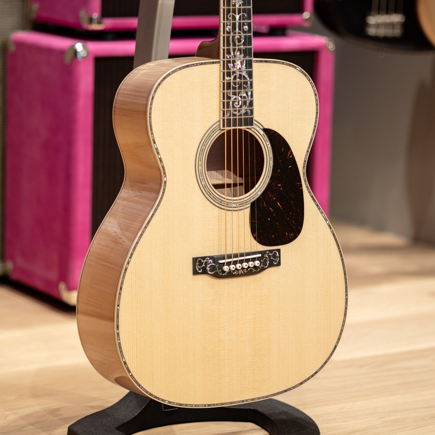 Martin Custom J-41 Style - Pacific Big Leaf Maple