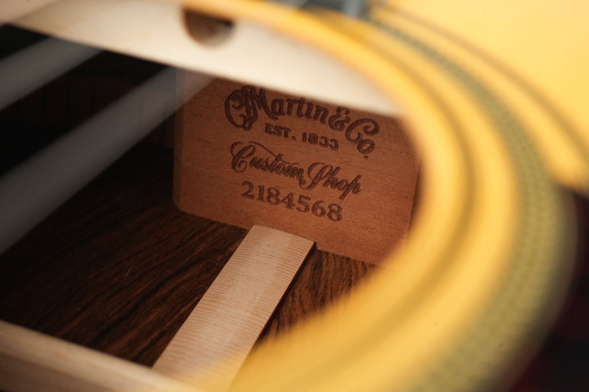 Martin Custom Shop 00028 Cocobolo Adirondack Spruce 2018