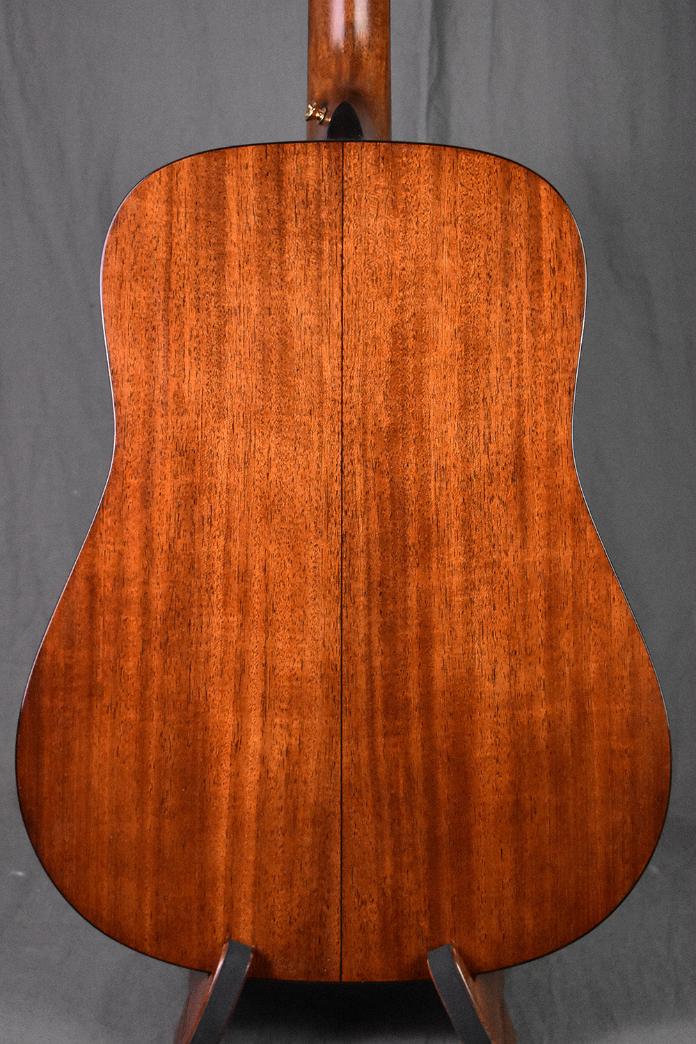 Martin D-18E Modern Deluxe