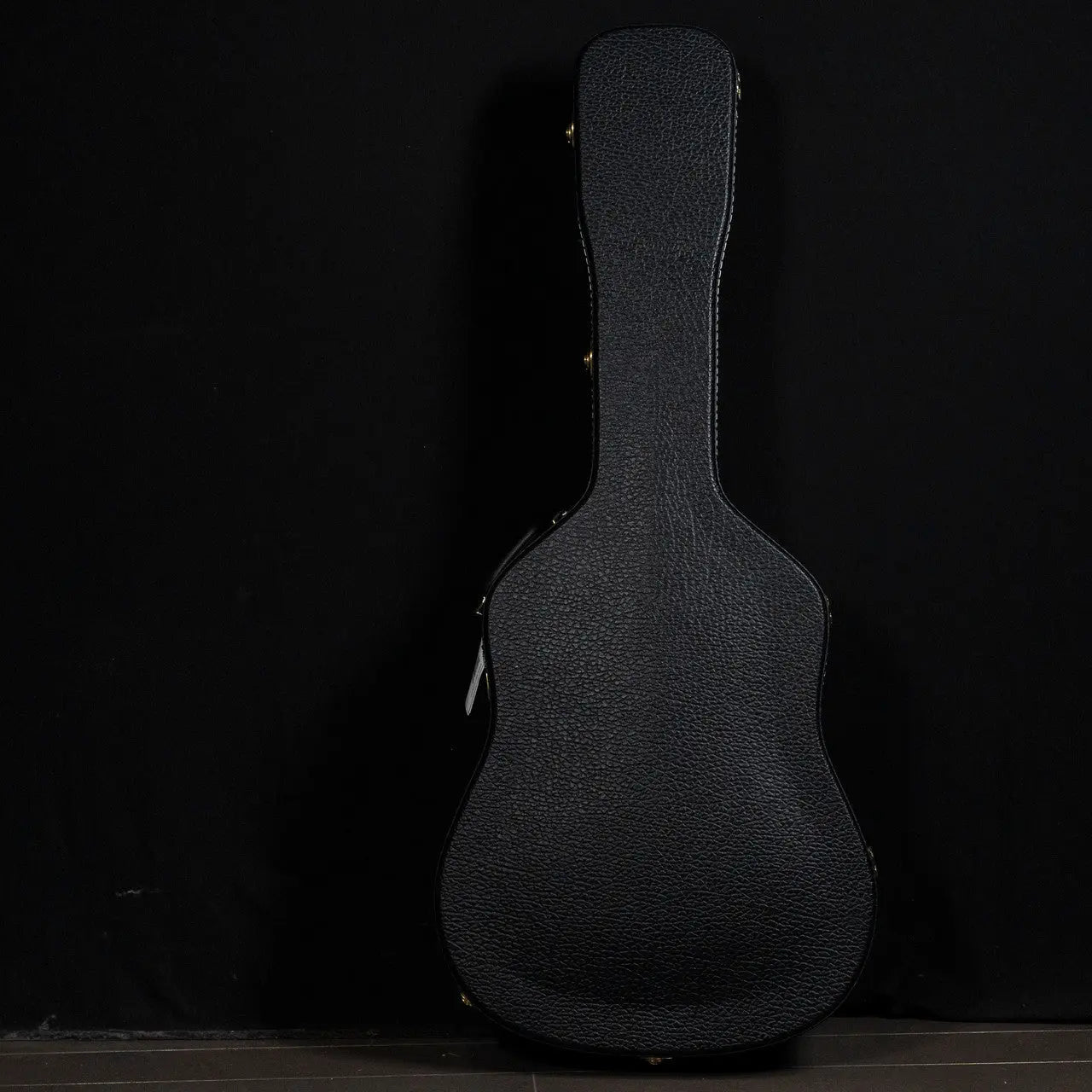 Martin D-18 Authentic 1937 VTS Acoustic Guitar