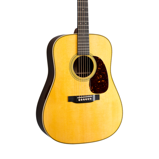 Martin HD-28E LR Baggs w/case