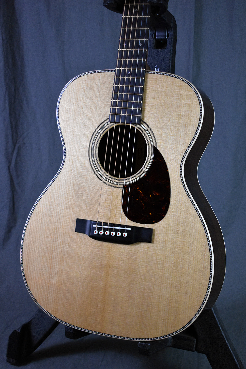 Martin OM-28 Modern Deluxe