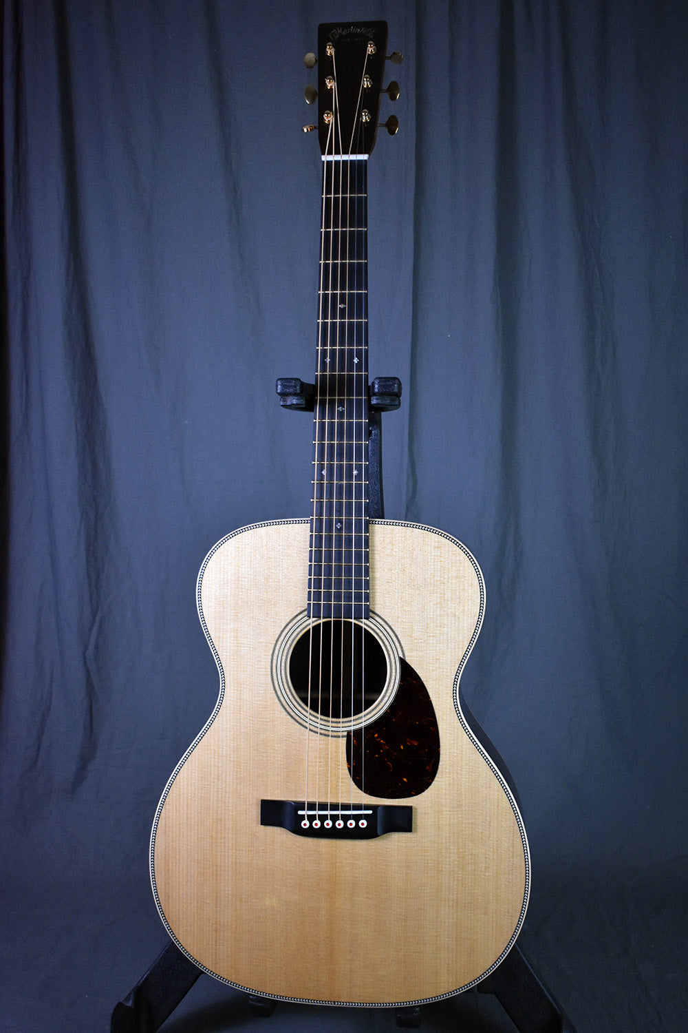 Martin OM-28 Modern Deluxe