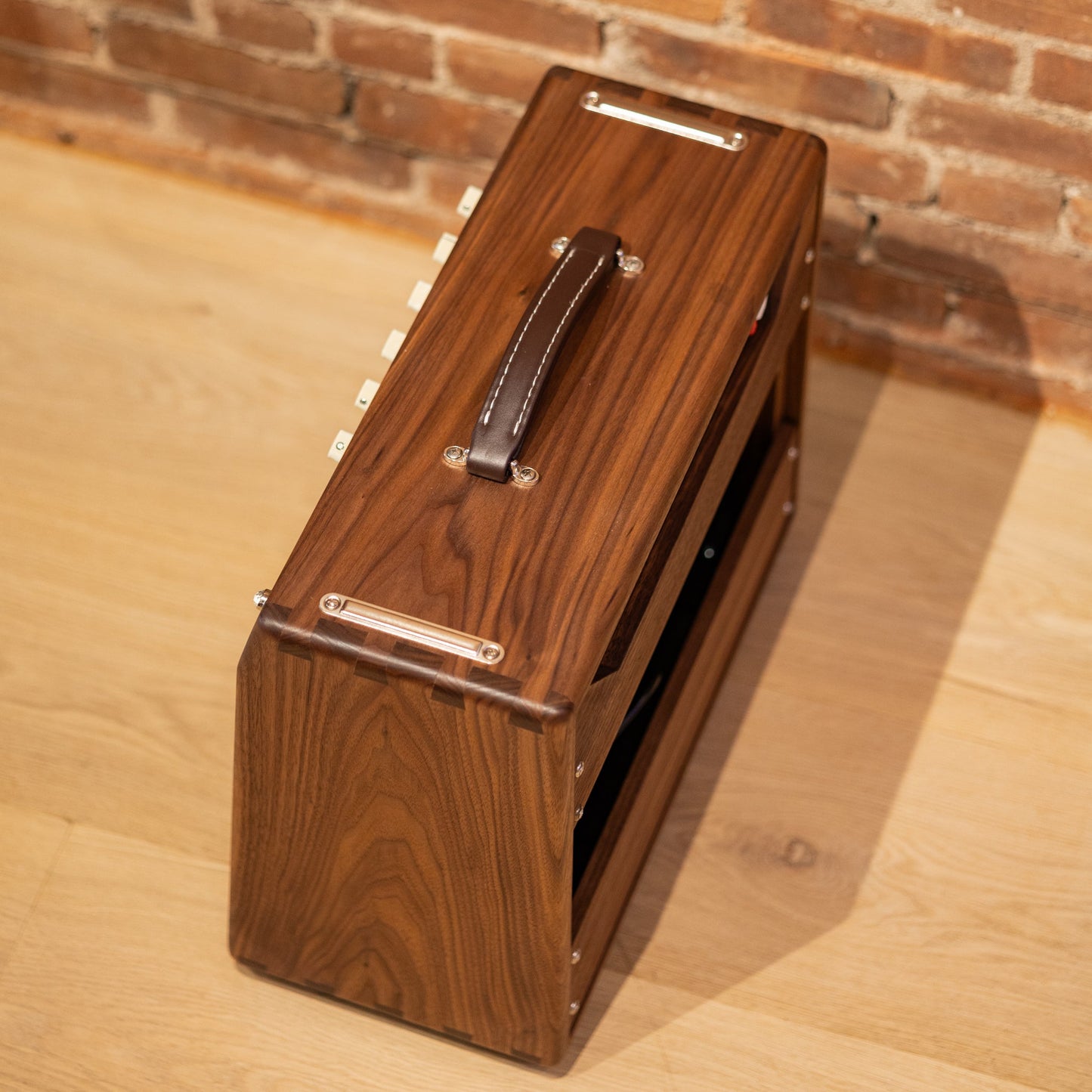 Milkman Creamer Ceramic 20W 1x12 Combo - Heritage Walnut