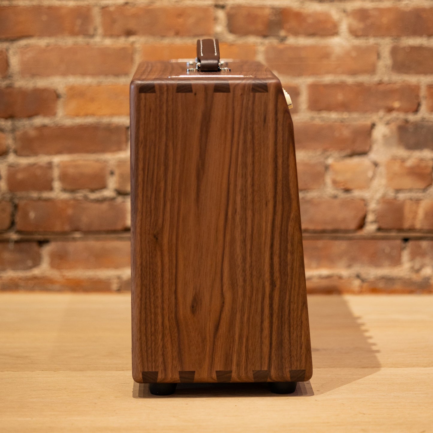 Milkman Creamer Ceramic 20W 1x12 Combo - Heritage Walnut
