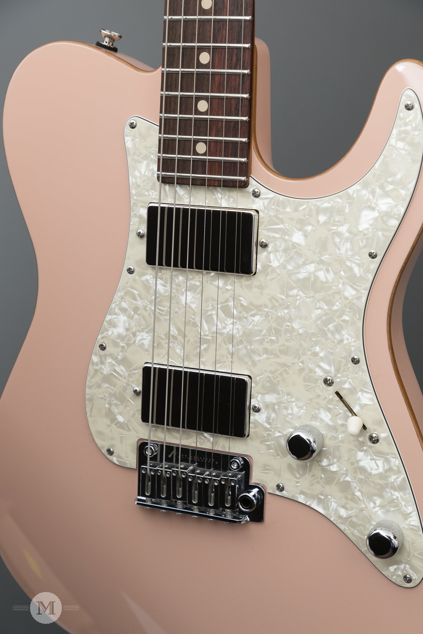 Tom Anderson Guitars - Mongrel - Hollow Shorty - Shell Pink