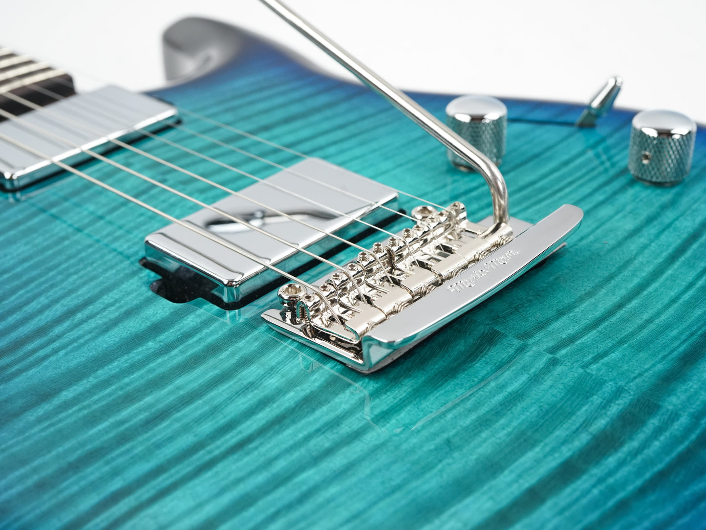 Music Man Luke 4 HH Maple Top Blue Flame 2026