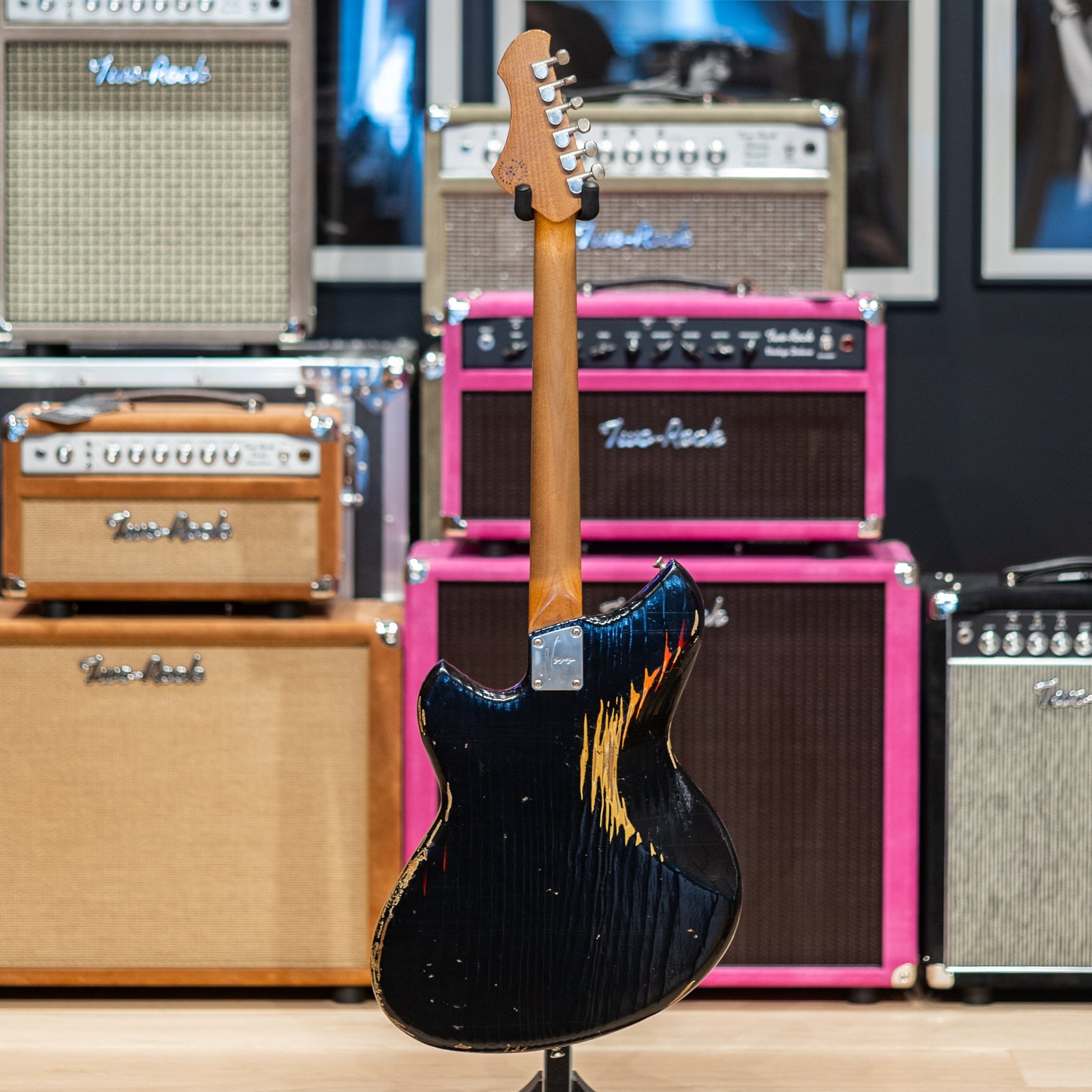 Novo Serus J Dealer LTD - Bull Black Over '64 3-Tone Burst