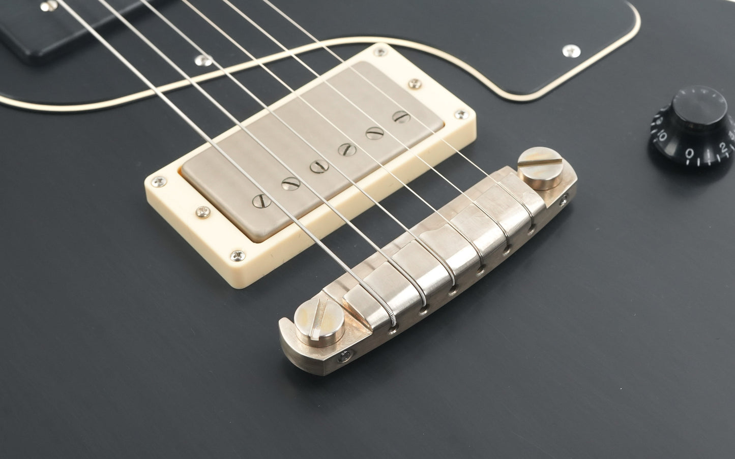 Nik Huber Krautster II Onyx Black