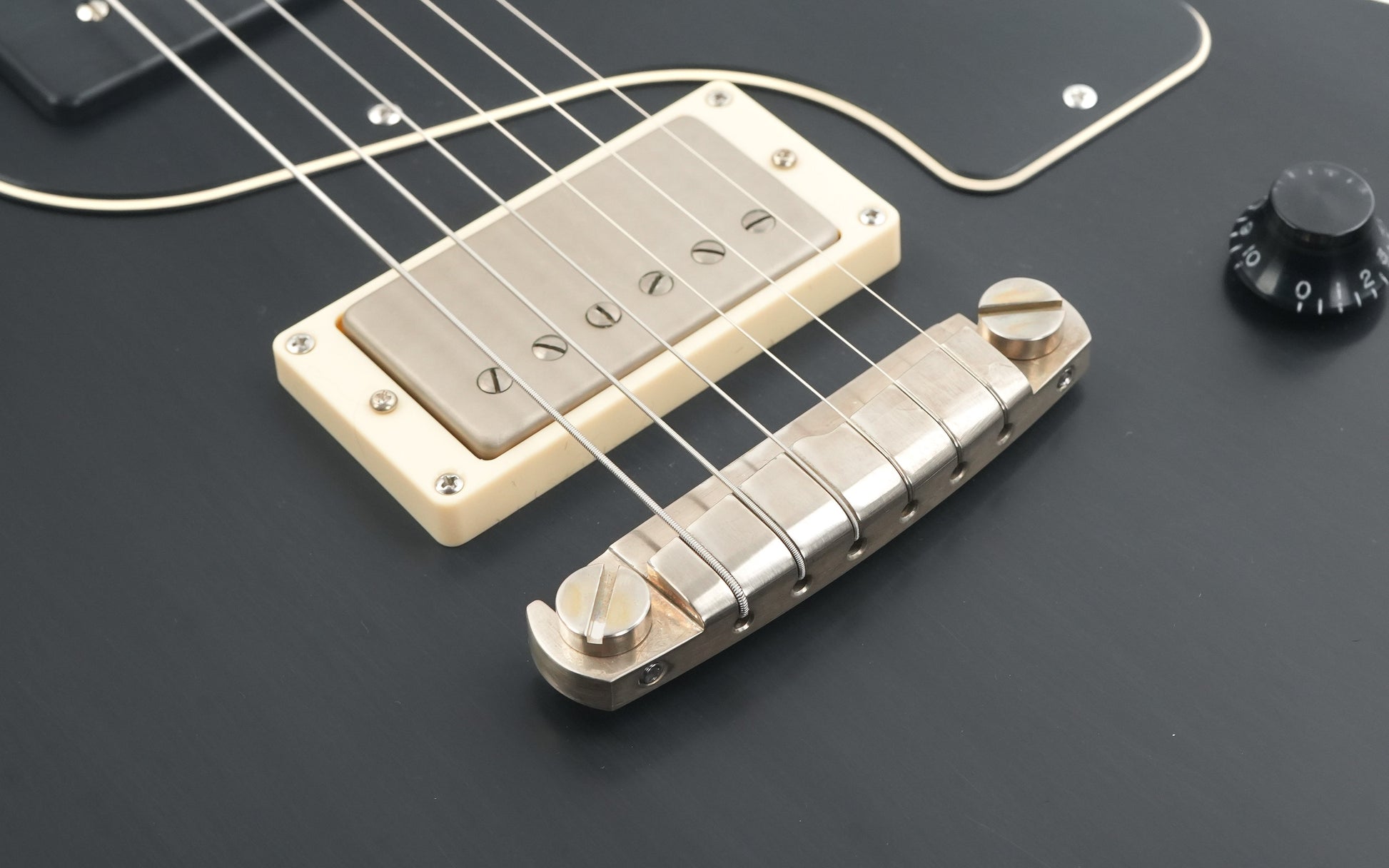 Nik Huber Krautster II Onyx Black